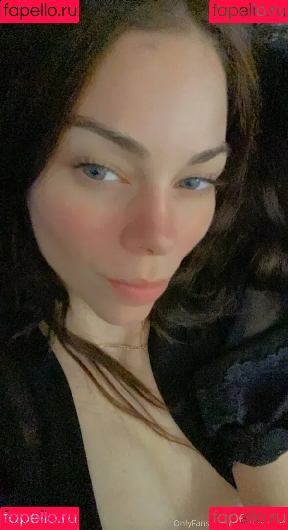 bellapetitewifey Onlyfans Photo Gallery 