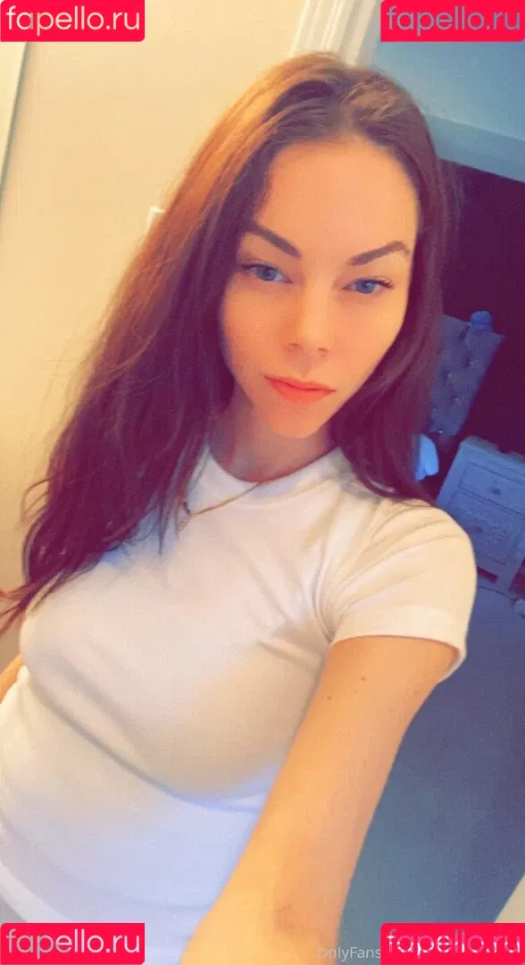 bellapetitewifey Onlyfans Photo Gallery 