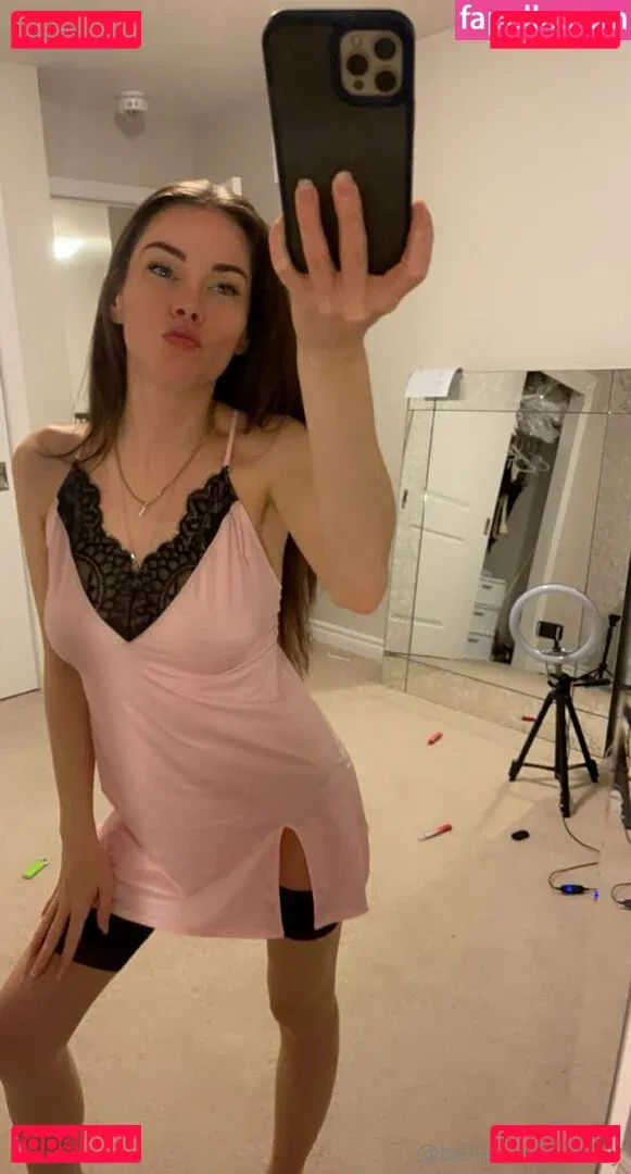 bellapetitewifey Onlyfans Photo Gallery 