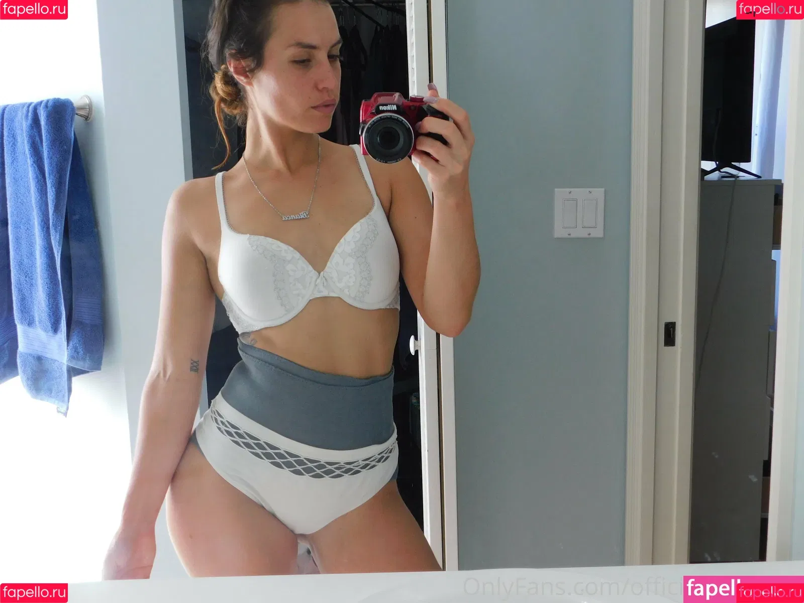 kelsimonroeofficial Onlyfans Photo Gallery 