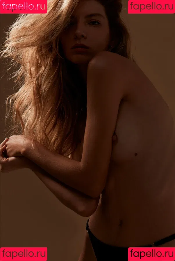 Jaqueline Kravtchenko Onlyfans Photo Gallery 