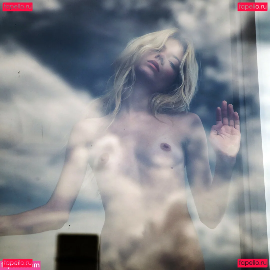 Jaqueline Kravtchenko Onlyfans Photo Gallery 