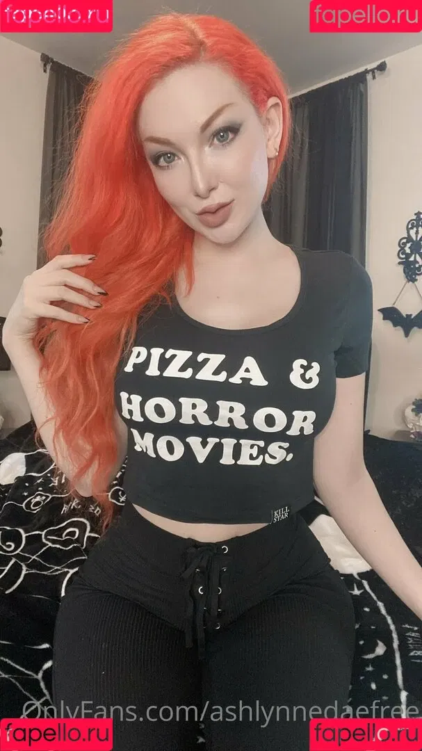 ashlewddaefree Onlyfans Photo Gallery 