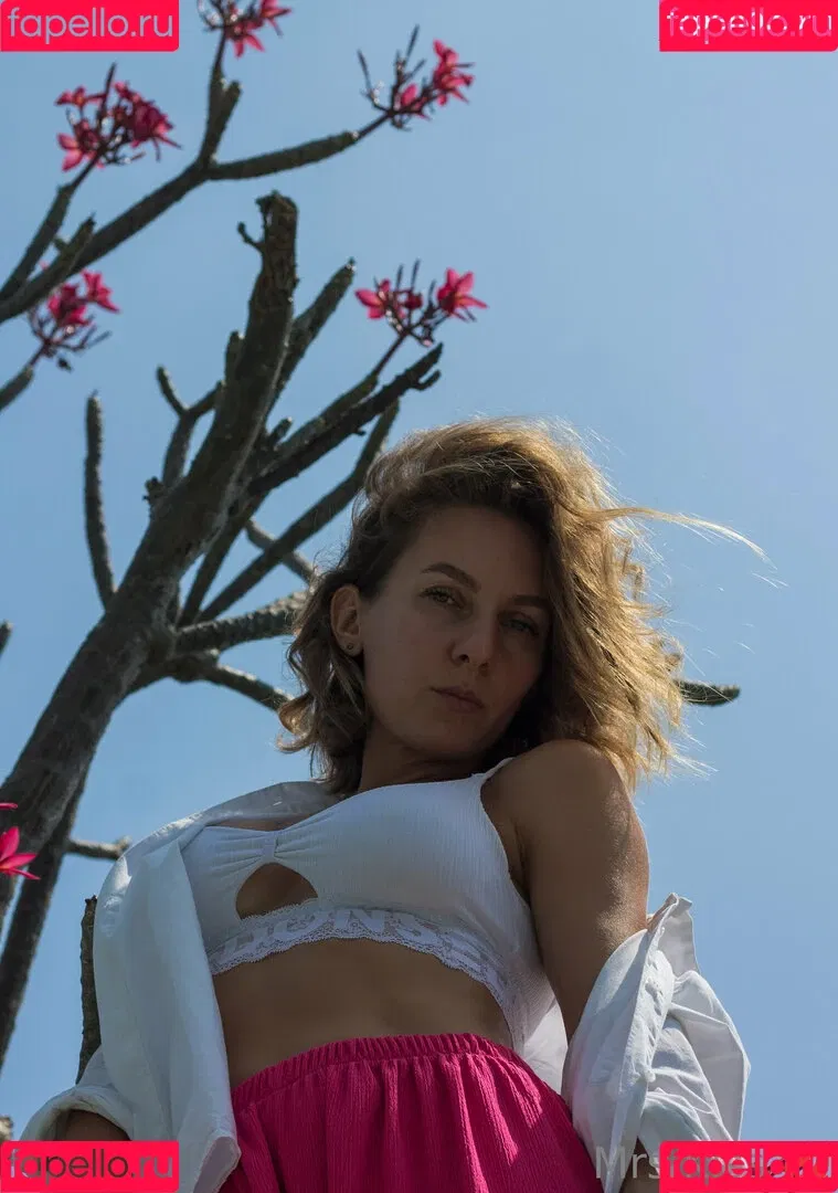 mrs_kissvhs Onlyfans Photo Gallery 