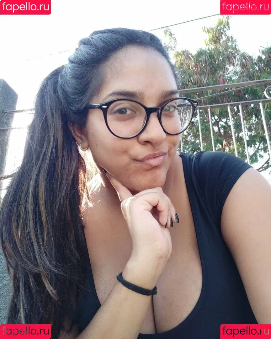 Sofia Mendonca Onlyfans Photo Gallery 