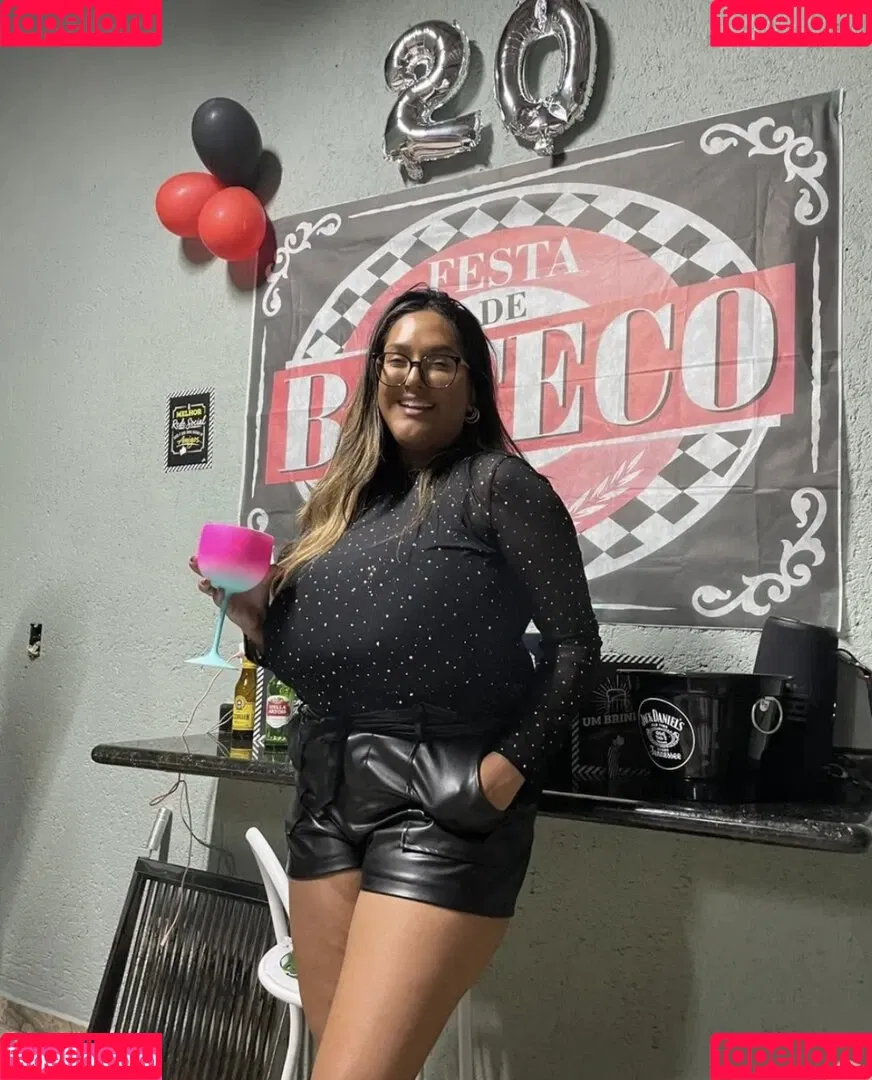 Sofia Mendonca Onlyfans Photo Gallery 