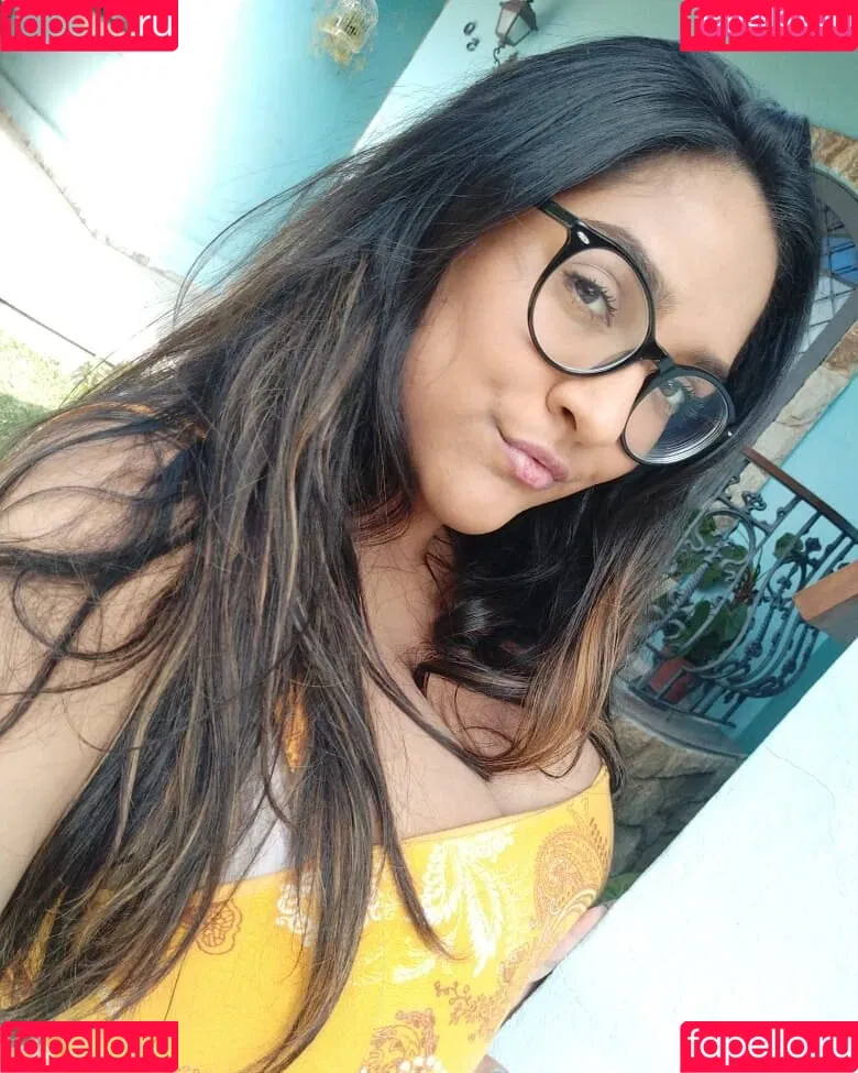 Sofia Mendonca Onlyfans Photo Gallery 