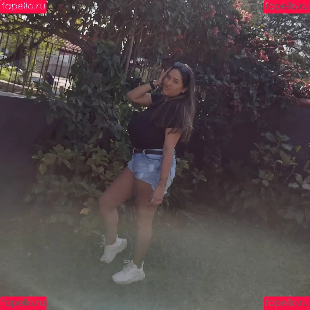 Sofia Mendonca Onlyfans Photo Gallery 