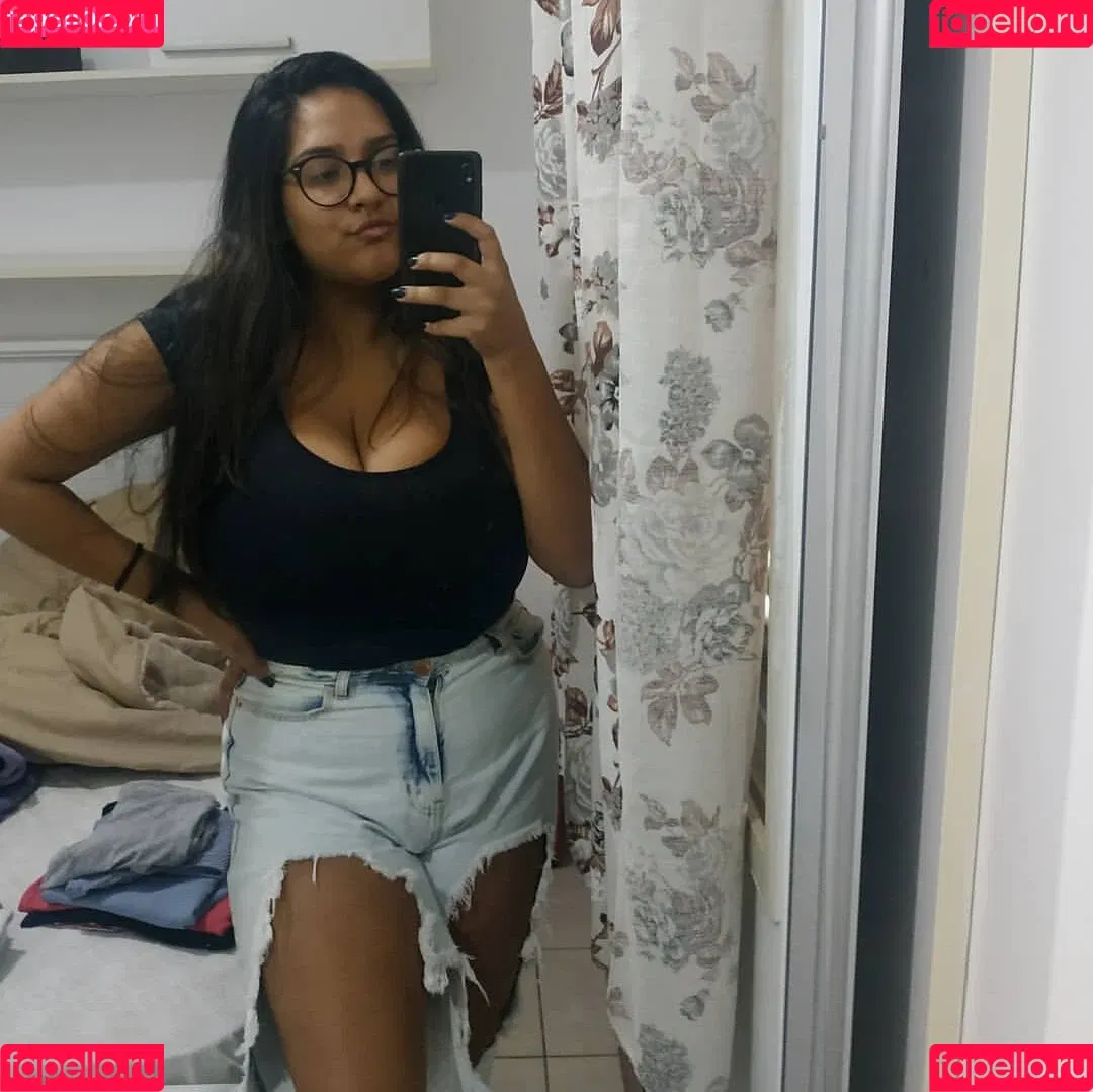 Sofia Mendonca Onlyfans Photo Gallery 
