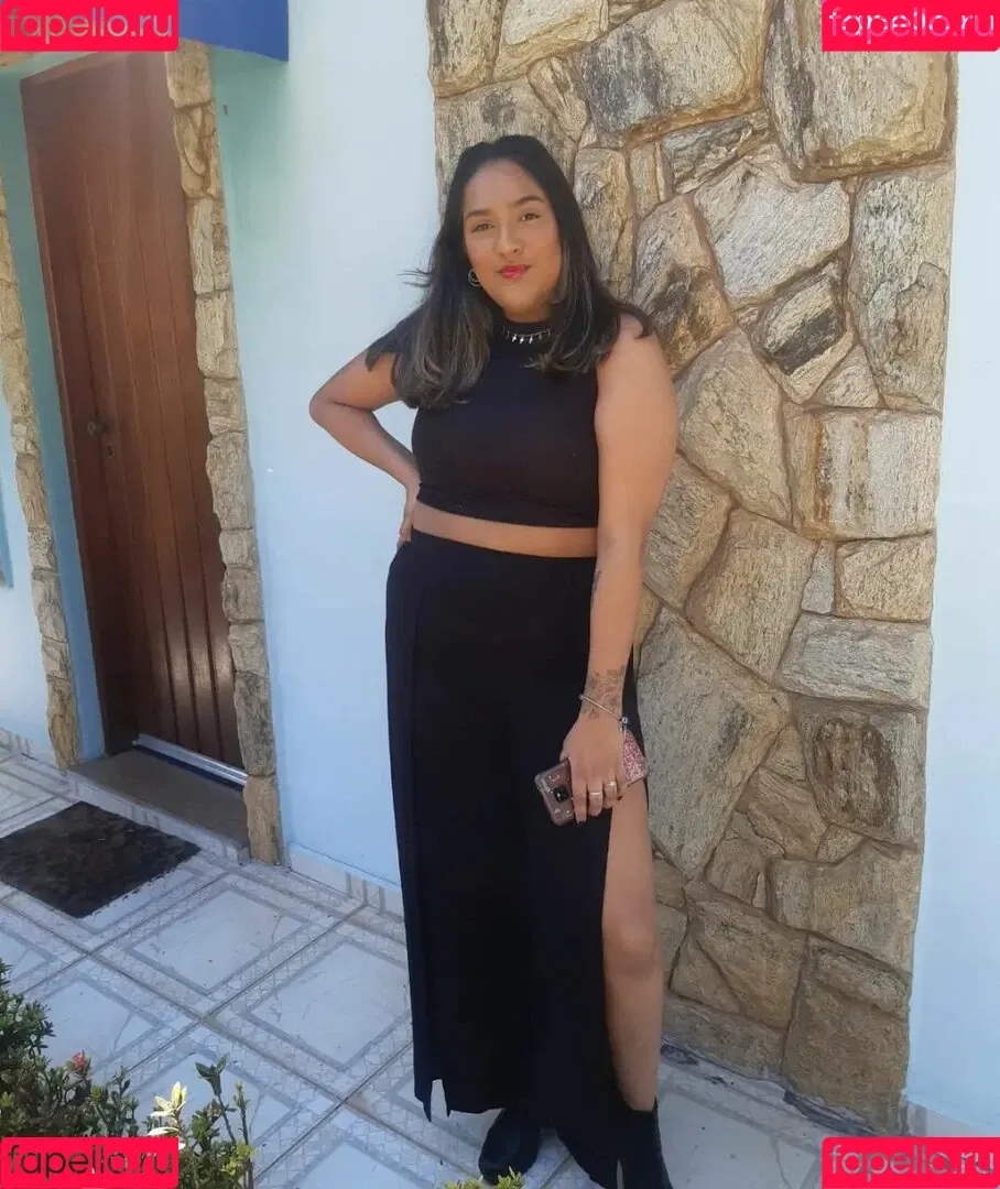 Sofia Mendonca Onlyfans Photo Gallery 