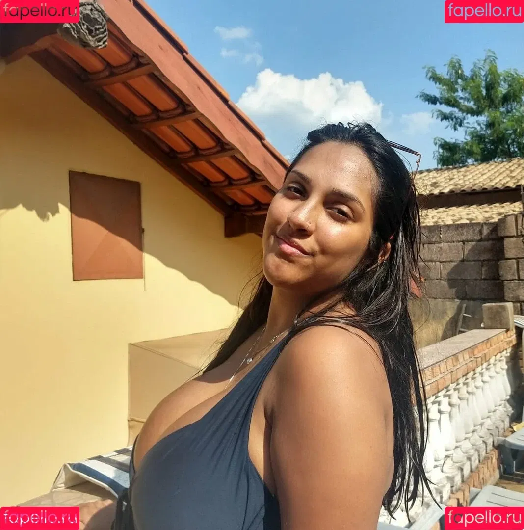 Sofia Mendonca Onlyfans Photo Gallery 