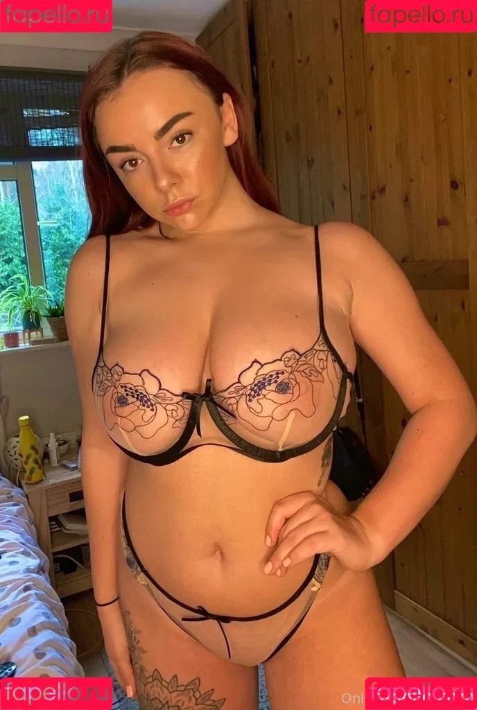 ell_22 Onlyfans Photo Gallery 