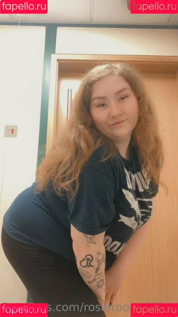 rosieblossomfree Onlyfans Photo Gallery 