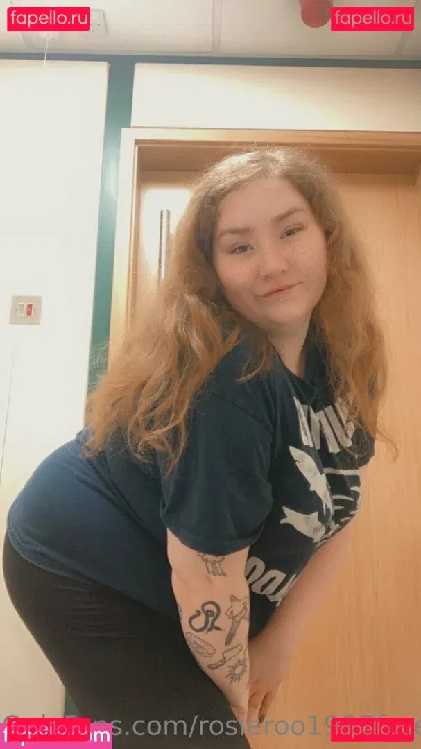 rosieblossomfree Onlyfans Photo Gallery 