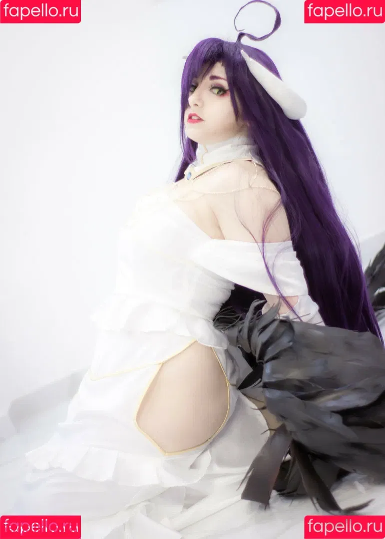Marcelline Cos Onlyfans Photo Gallery 