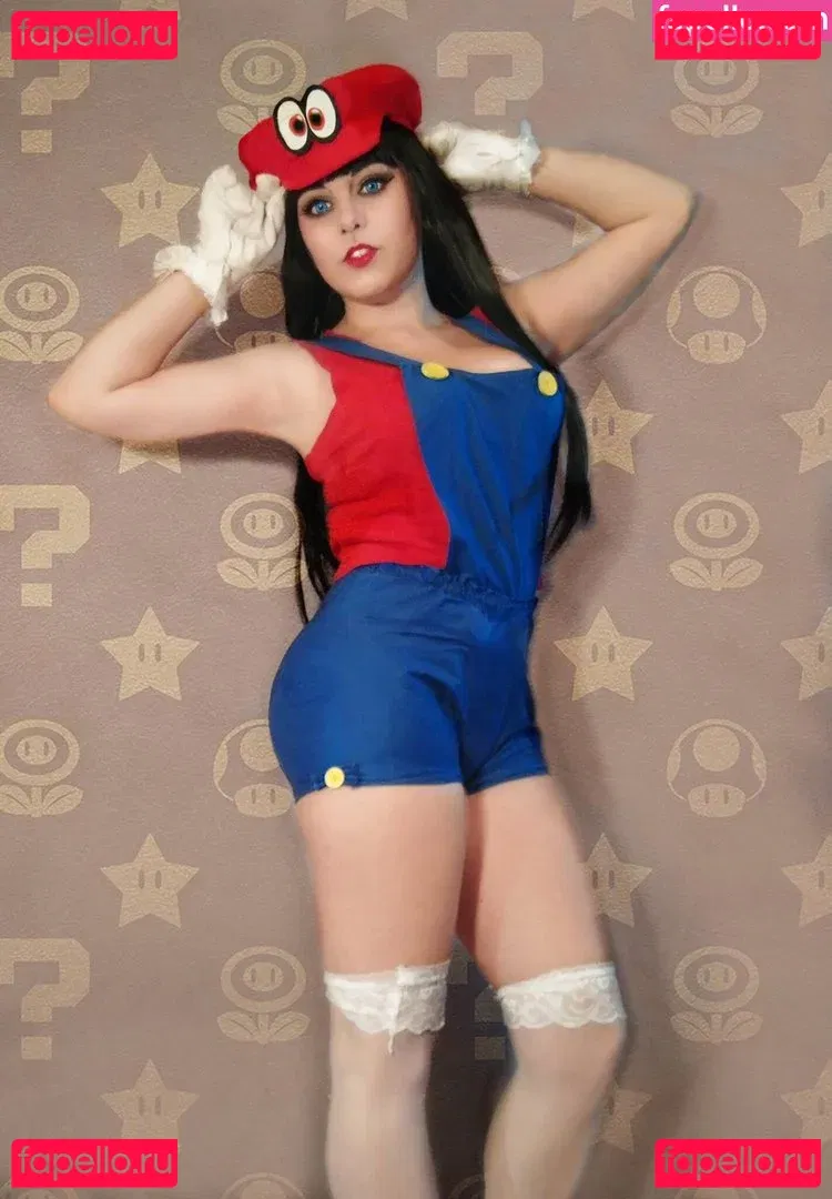 Marcelline Cos Onlyfans Photo Gallery 