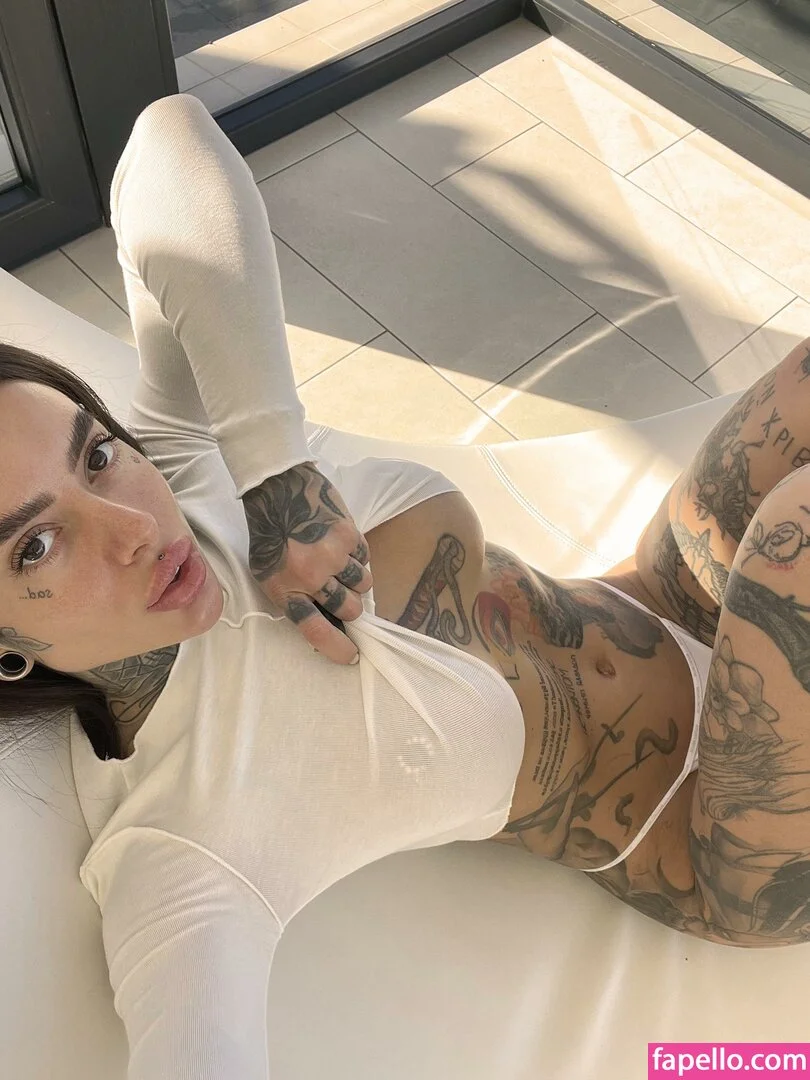 Stephanie Paul Onlyfans Photo Gallery 