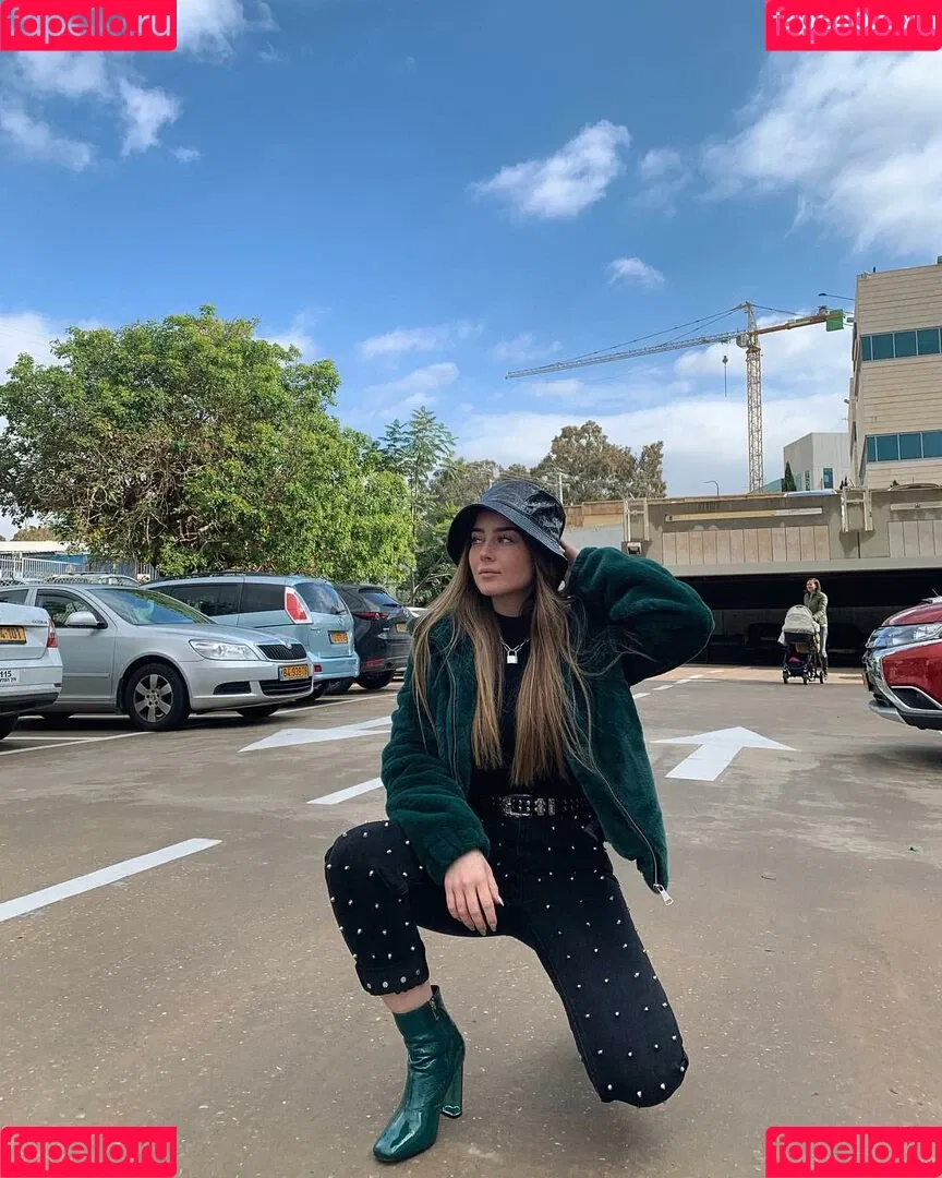 Effy Palarya Onlyfans Photo Gallery 