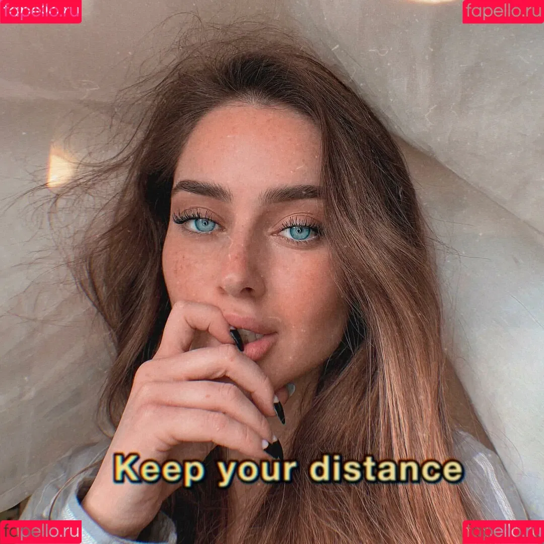 Effy Palarya Onlyfans Photo Gallery 