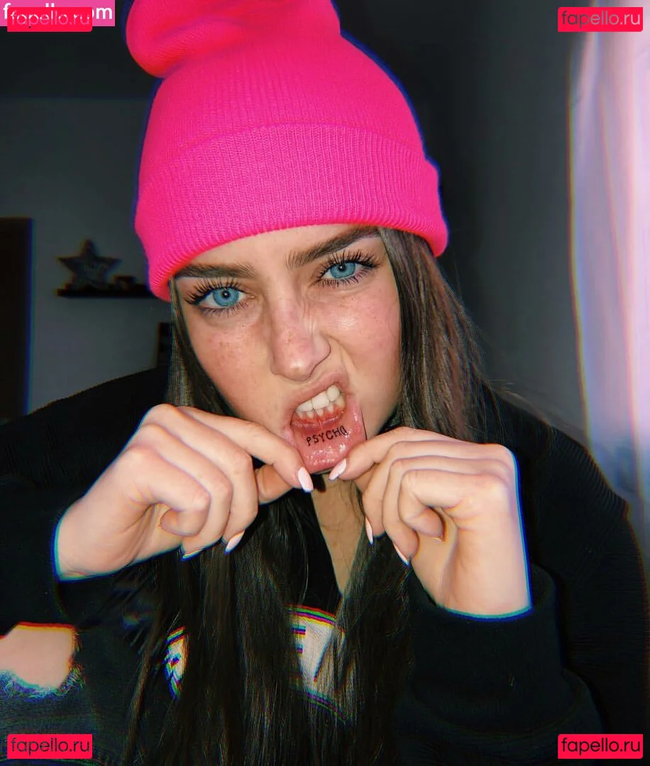 Effy Palarya Onlyfans Photo Gallery 