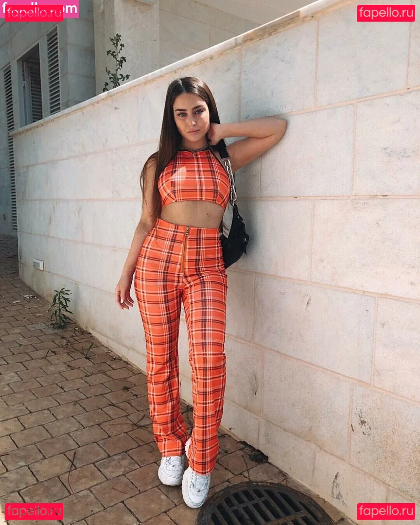 Effy Palarya Onlyfans Photo Gallery 