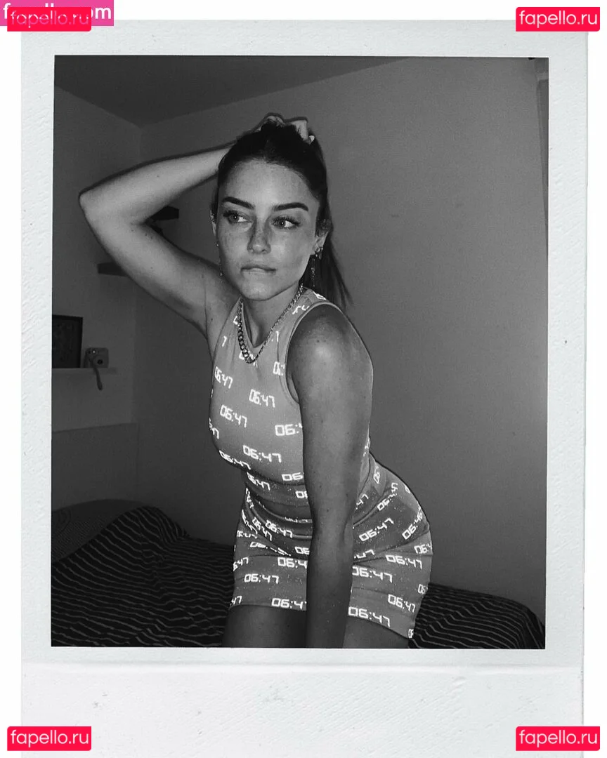 Effy Palarya Onlyfans Photo Gallery 