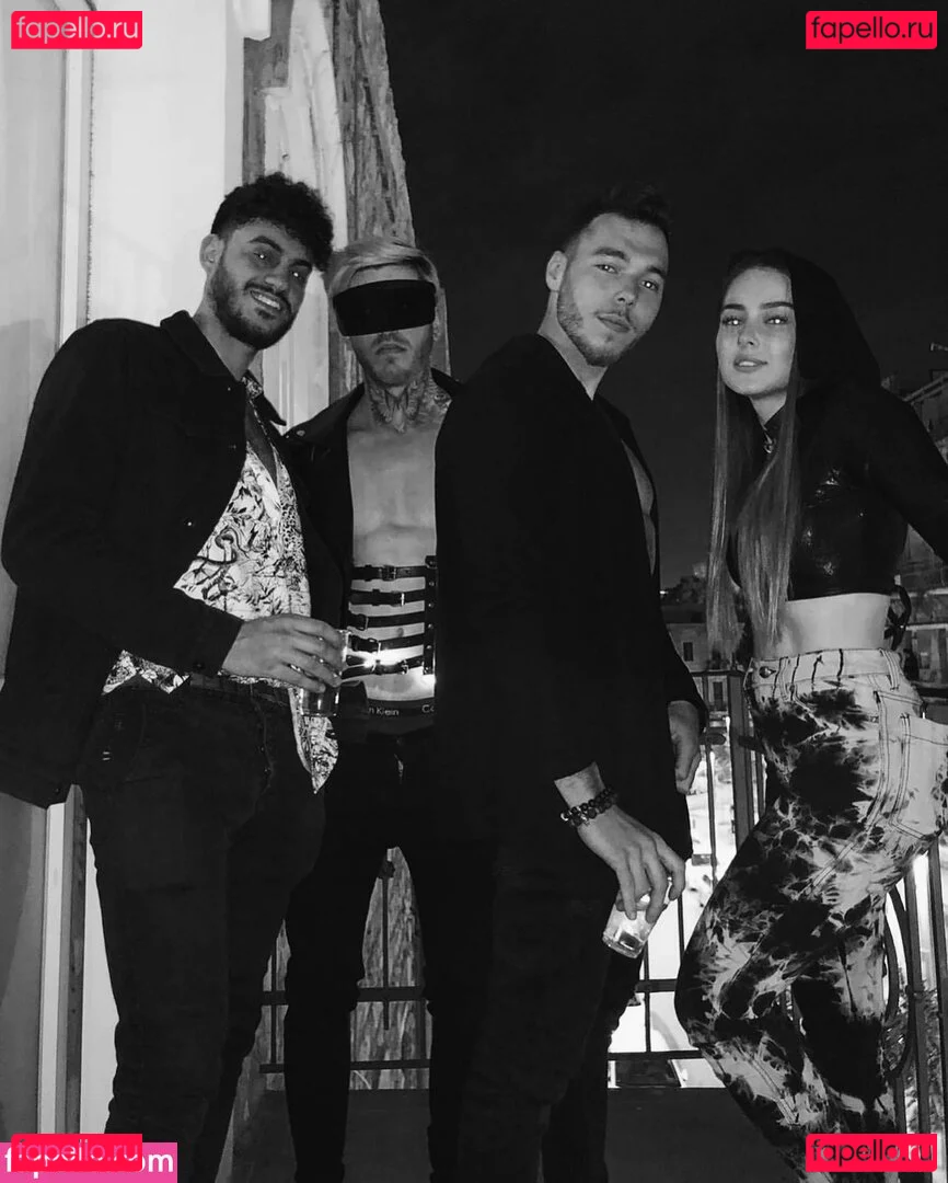 Effy Palarya Onlyfans Photo Gallery 