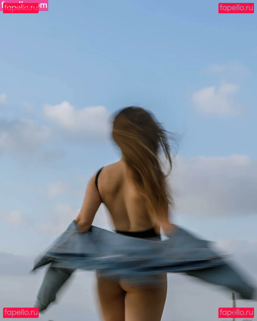 Effy Palarya Onlyfans Photo Gallery 