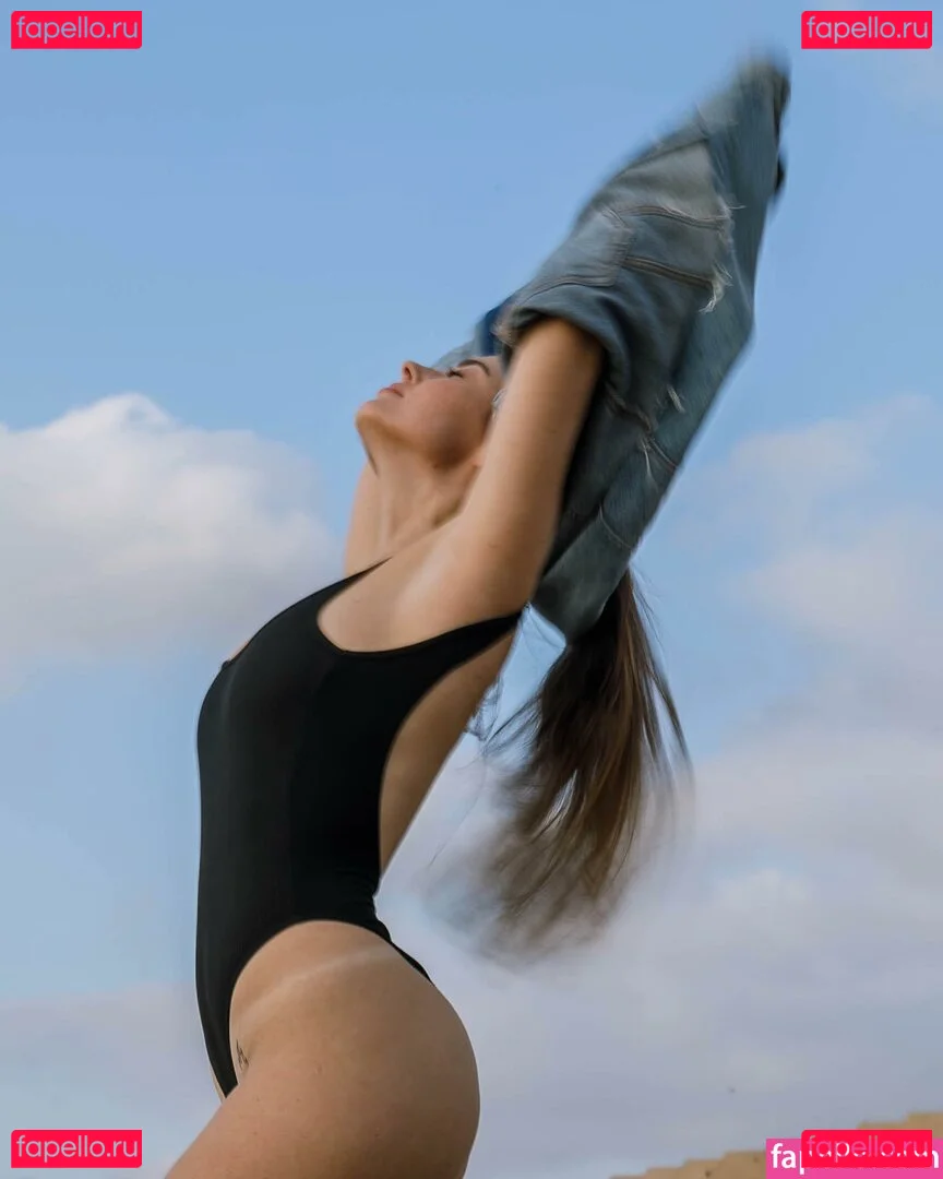 Effy Palarya Onlyfans Photo Gallery 