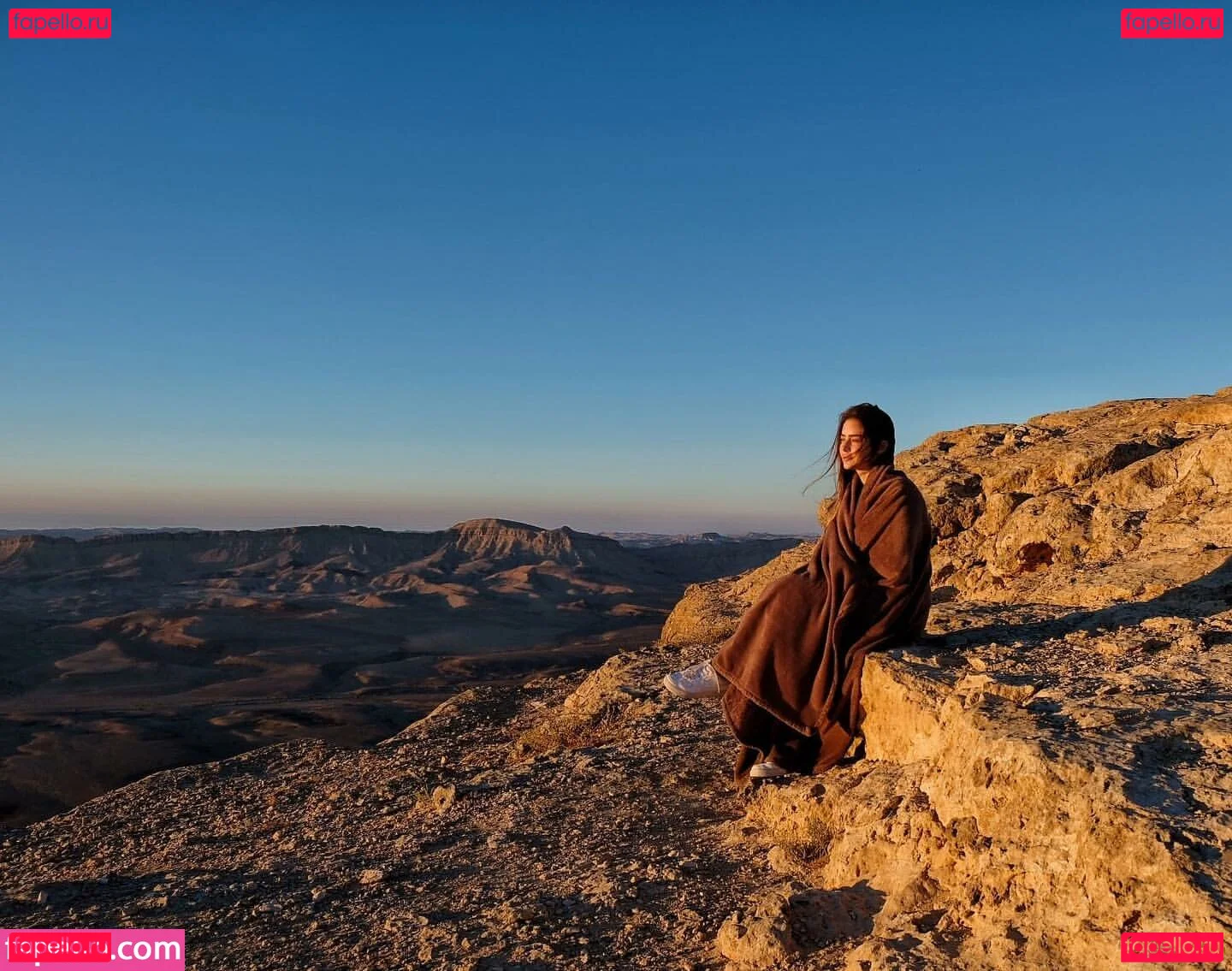 Effy Palarya Onlyfans Photo Gallery 