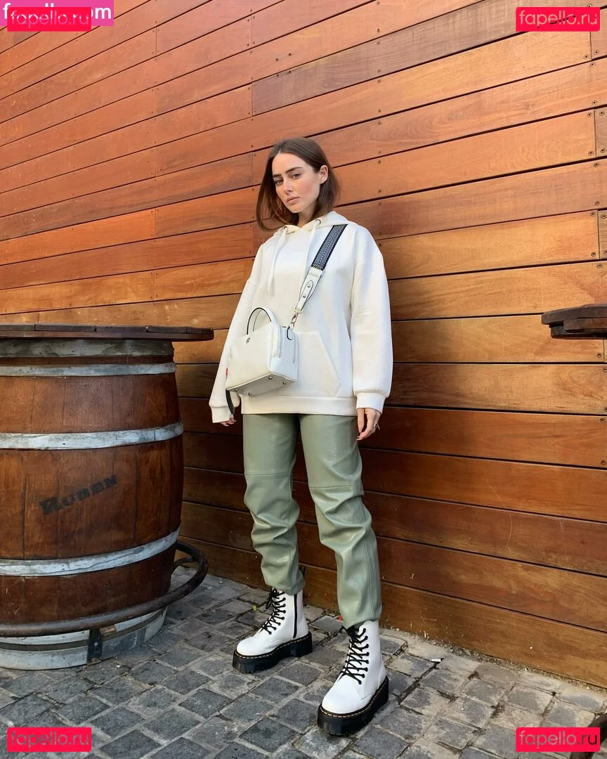 Effy Palarya Onlyfans Photo Gallery 