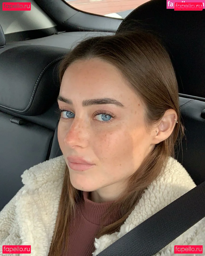 Effy Palarya Onlyfans Photo Gallery 