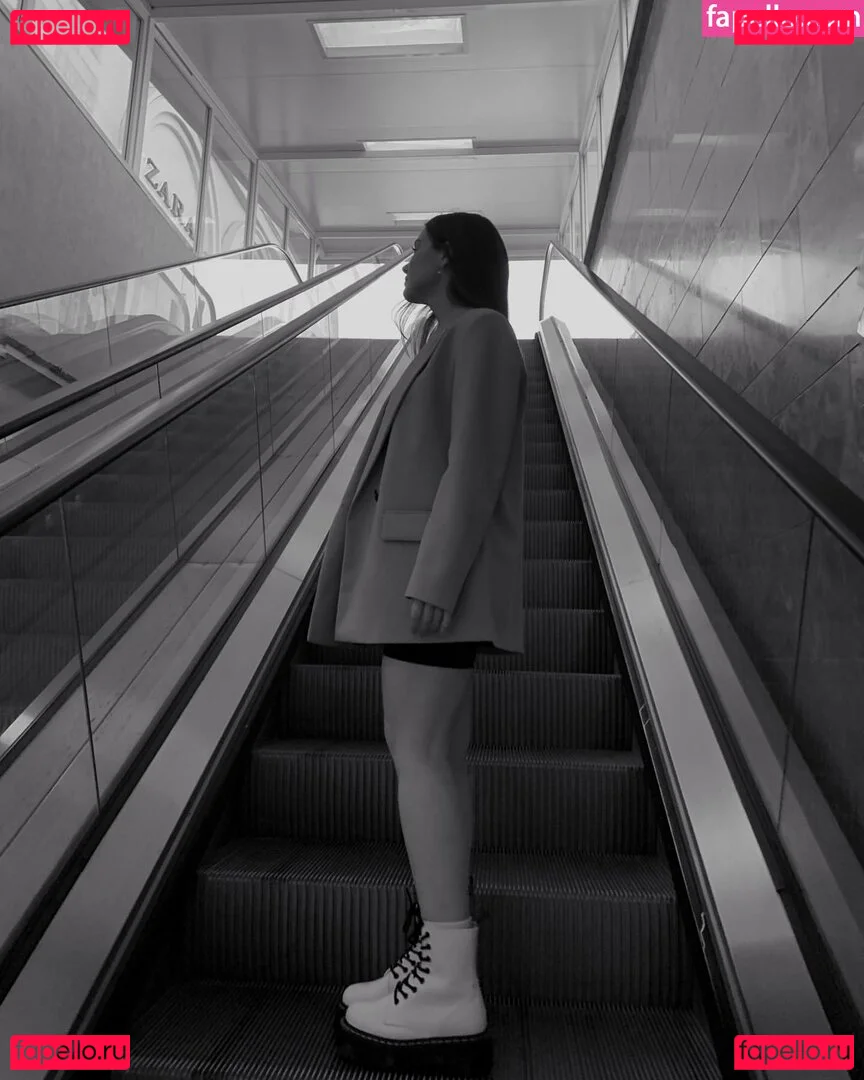 Effy Palarya Onlyfans Photo Gallery 