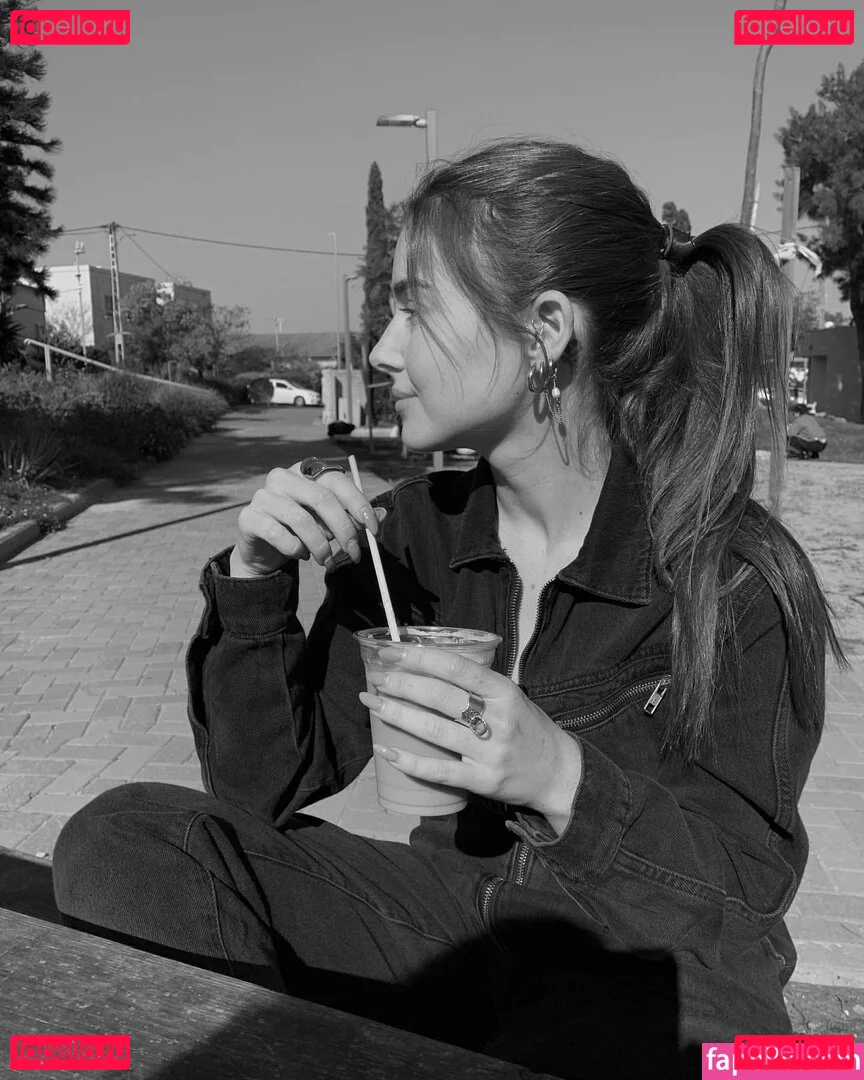 Effy Palarya Onlyfans Photo Gallery 