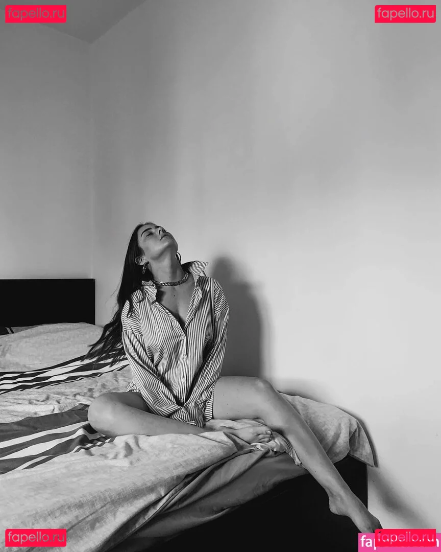 Effy Palarya Onlyfans Photo Gallery 