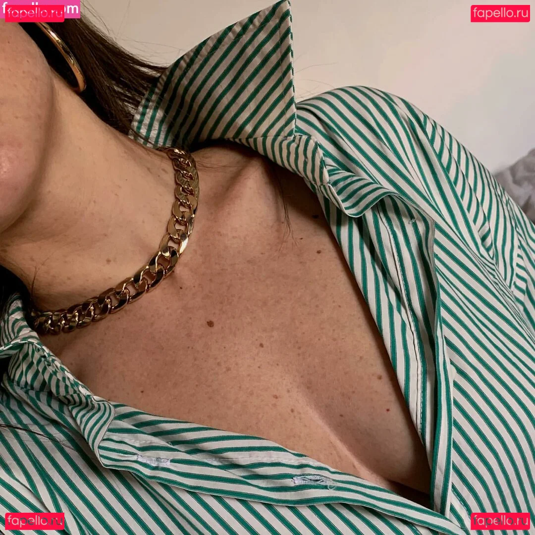 Effy Palarya Onlyfans Photo Gallery 