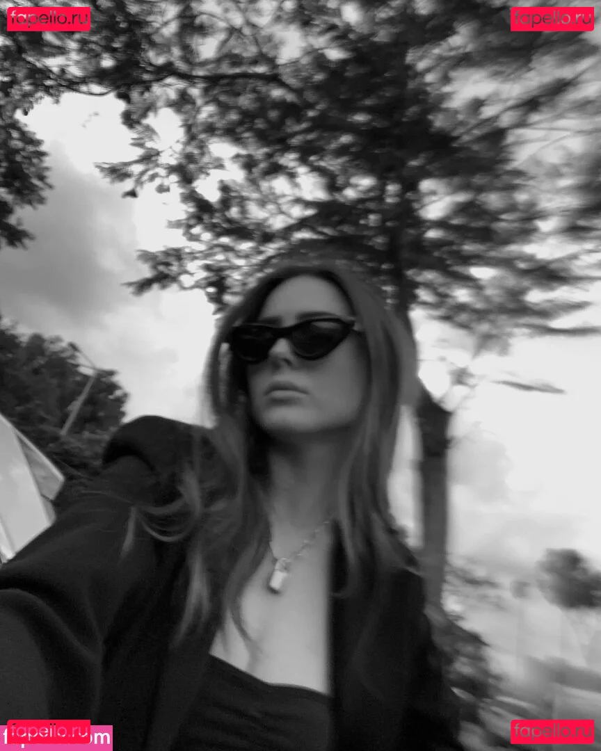 Effy Palarya Onlyfans Photo Gallery 