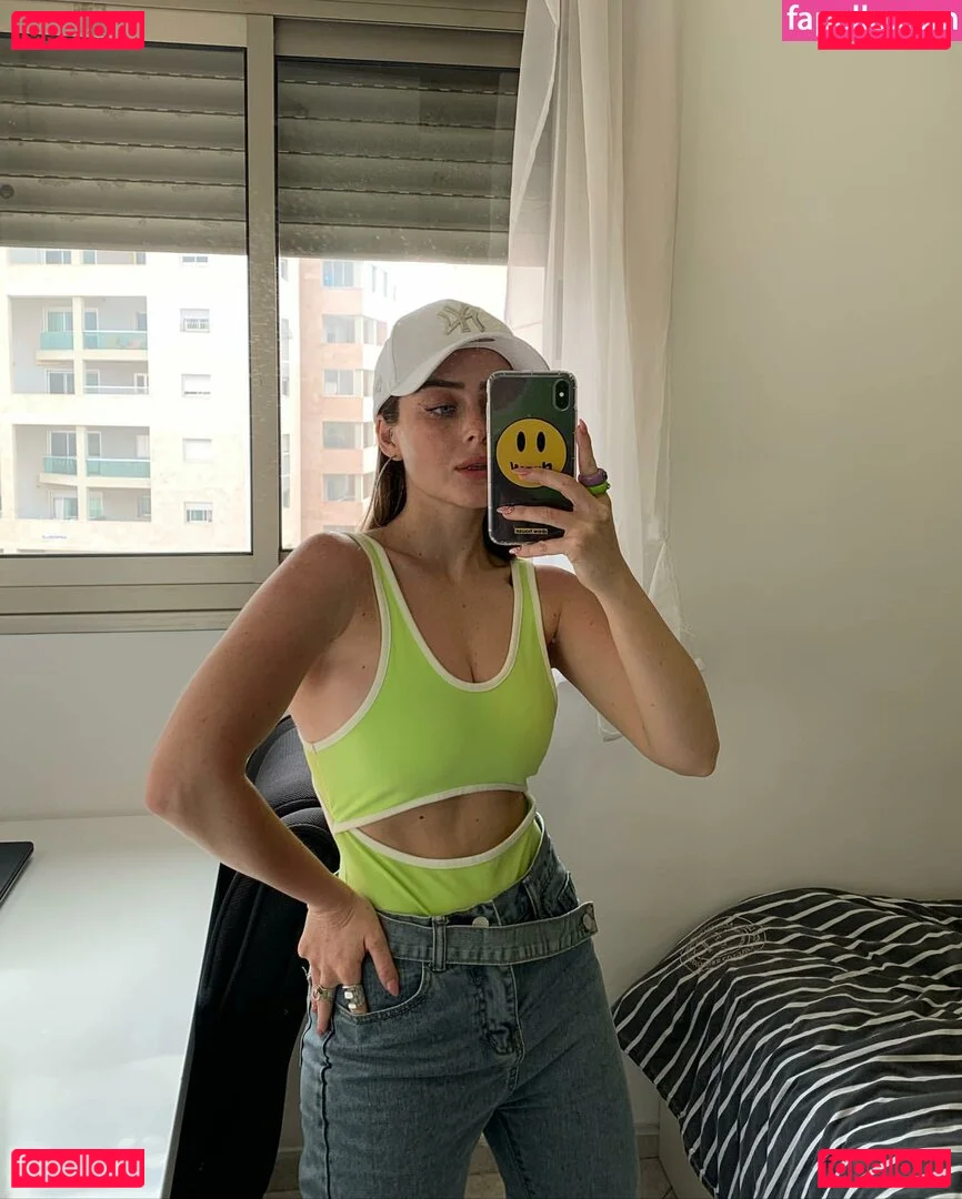 Effy Palarya Onlyfans Photo Gallery 