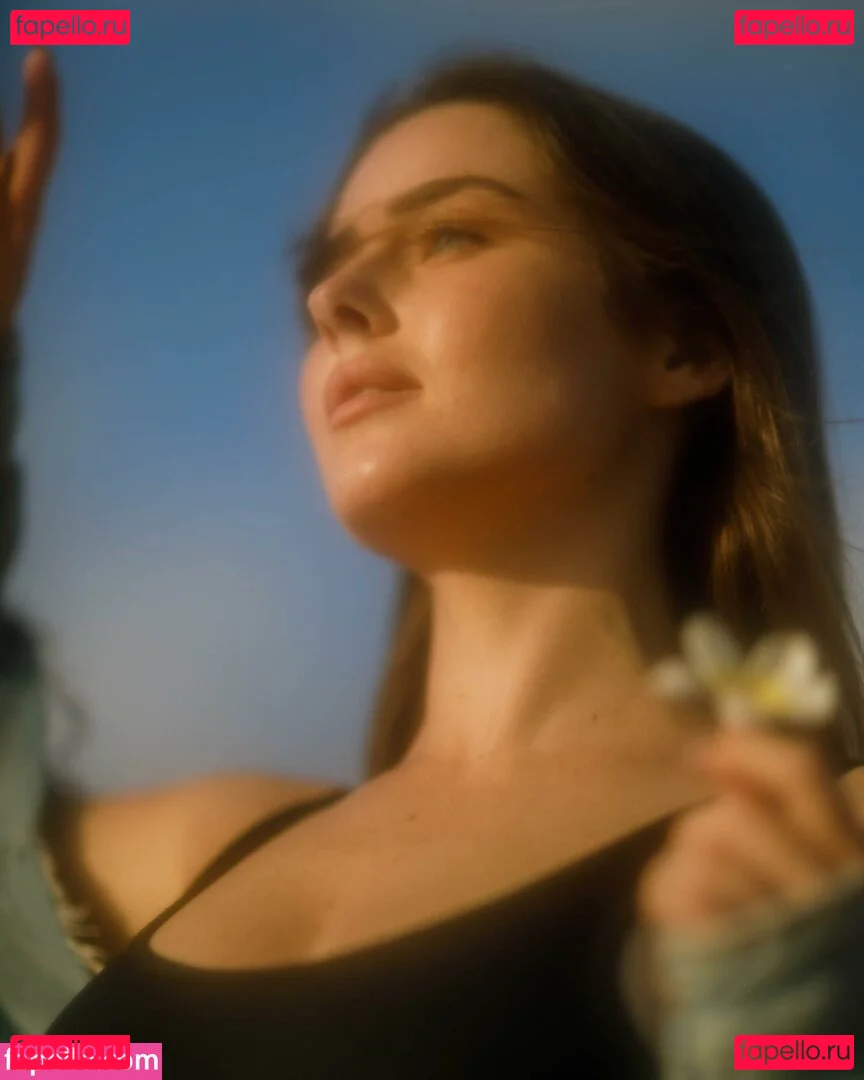 Effy Palarya Onlyfans Photo Gallery 