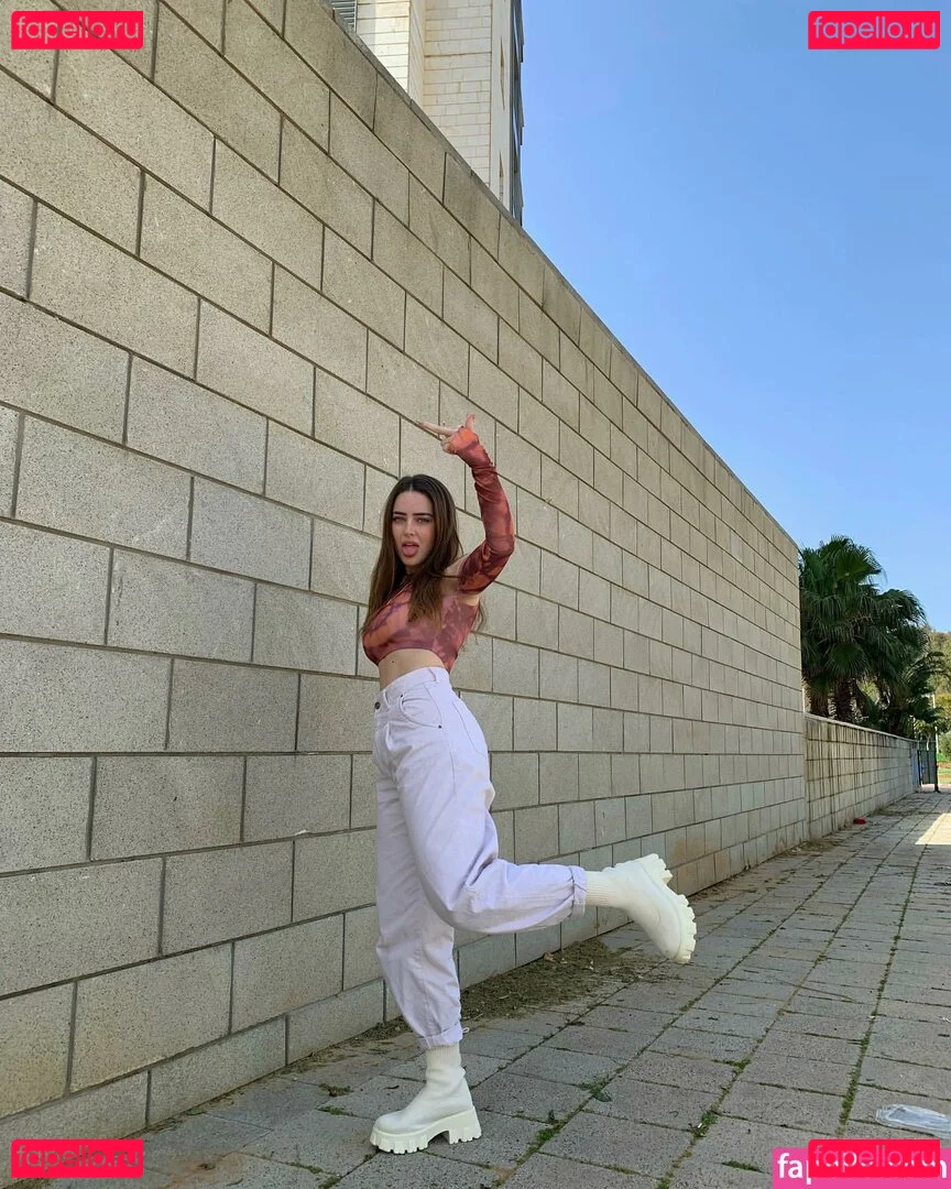 Effy Palarya Onlyfans Photo Gallery 