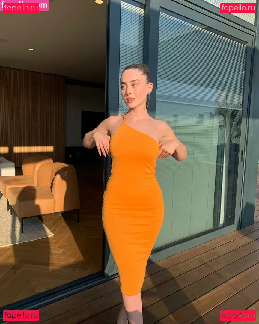 Effy Palarya Onlyfans Photo Gallery 