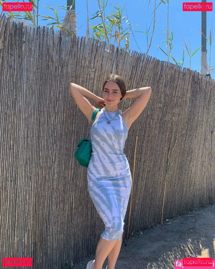 Effy Palarya Onlyfans Photo Gallery 