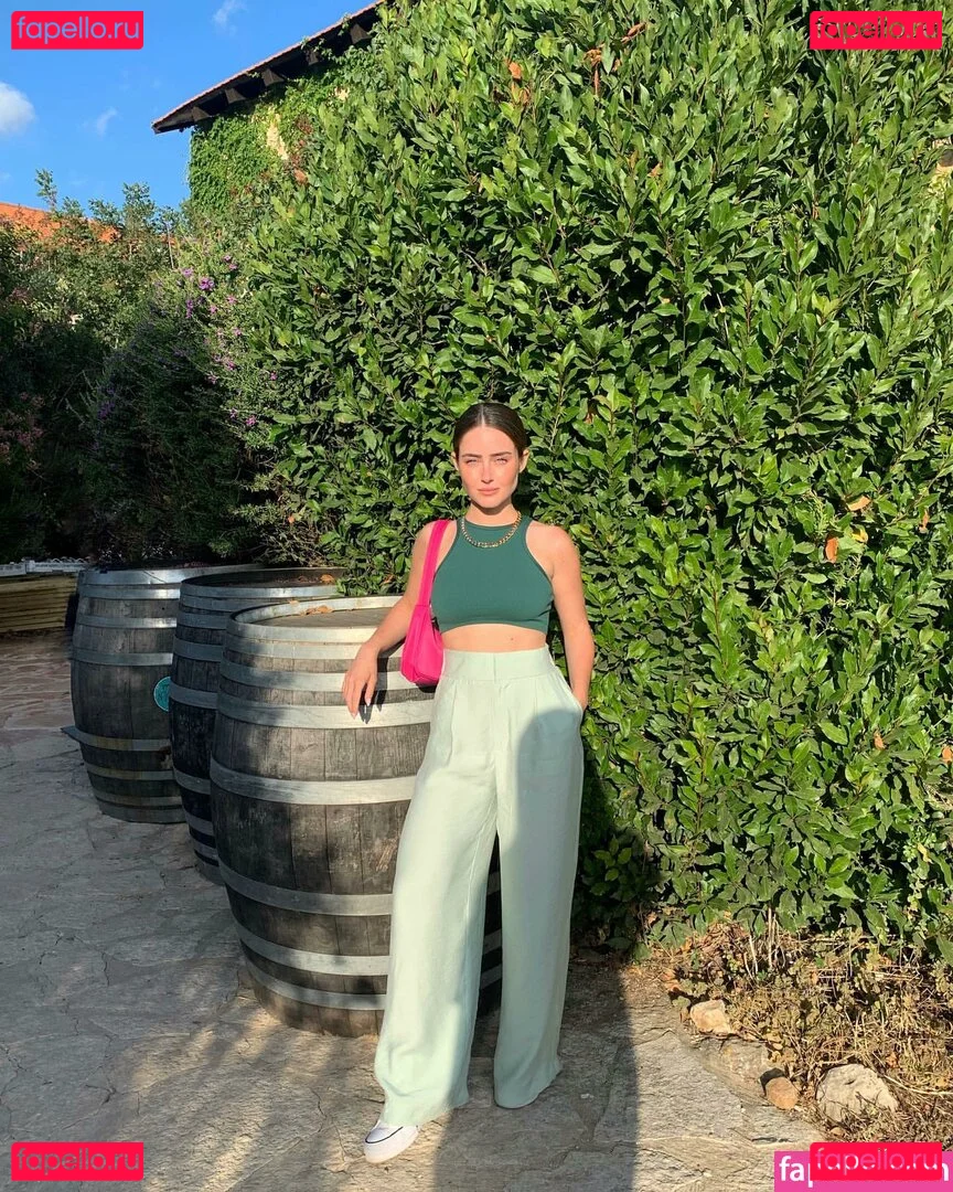 Effy Palarya Onlyfans Photo Gallery 