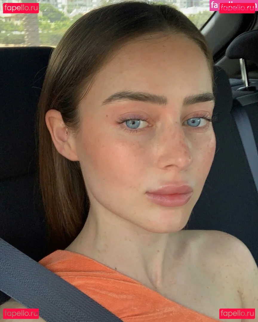 Effy Palarya Onlyfans Photo Gallery 