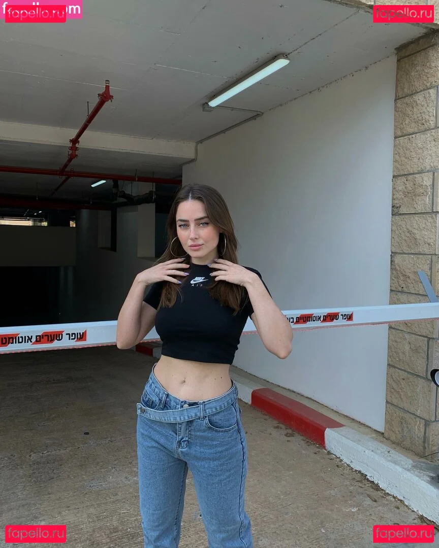 Effy Palarya Onlyfans Photo Gallery 