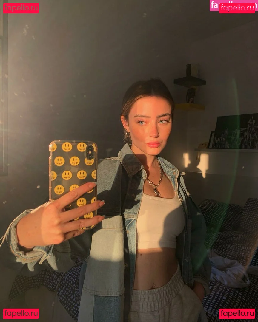 Effy Palarya Onlyfans Photo Gallery 