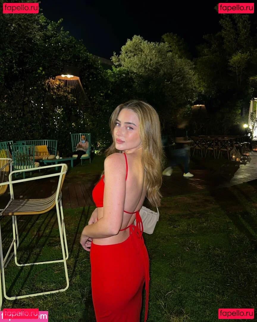 Effy Palarya Onlyfans Photo Gallery 