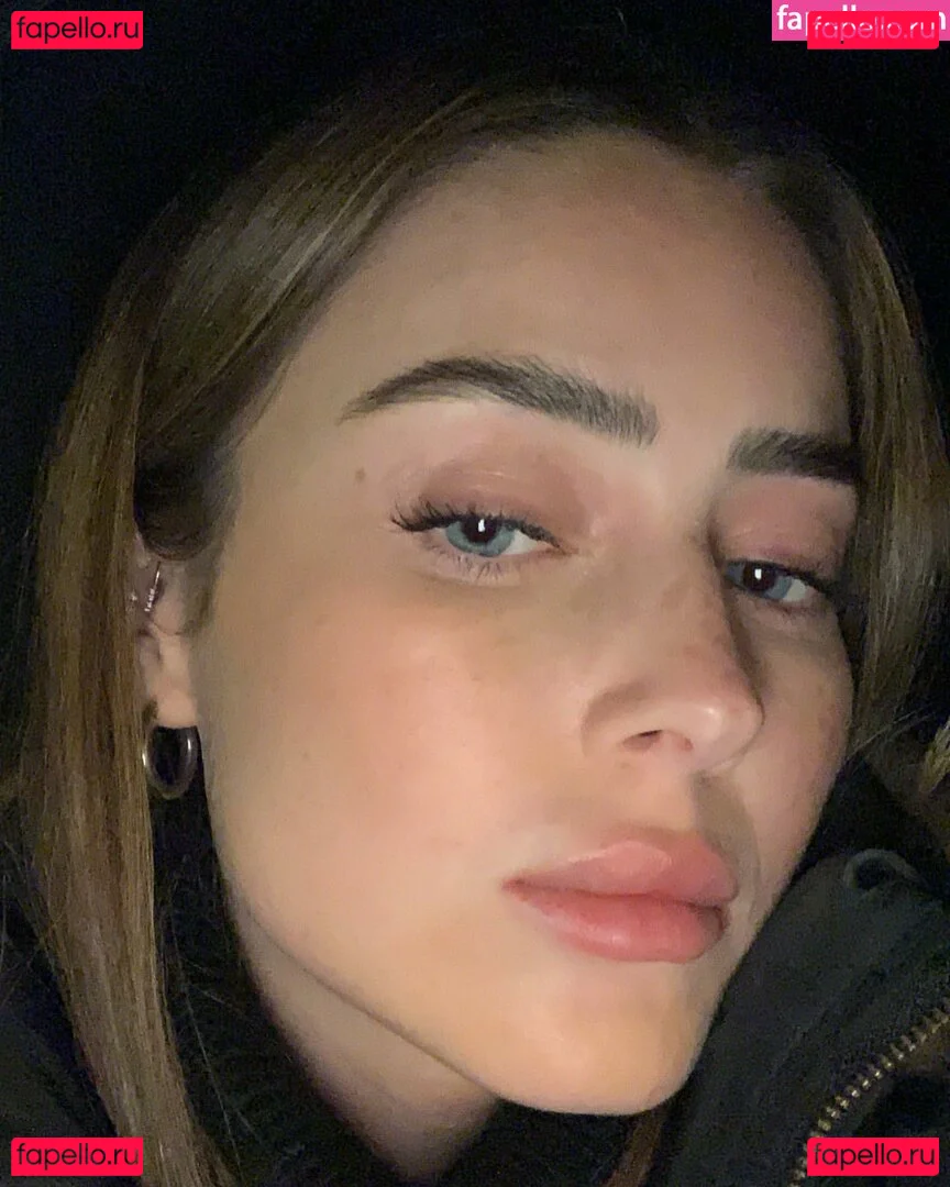 Effy Palarya Onlyfans Photo Gallery 