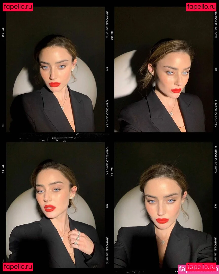 Effy Palarya Onlyfans Photo Gallery 