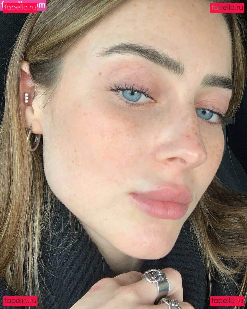 Effy Palarya Onlyfans Photo Gallery 